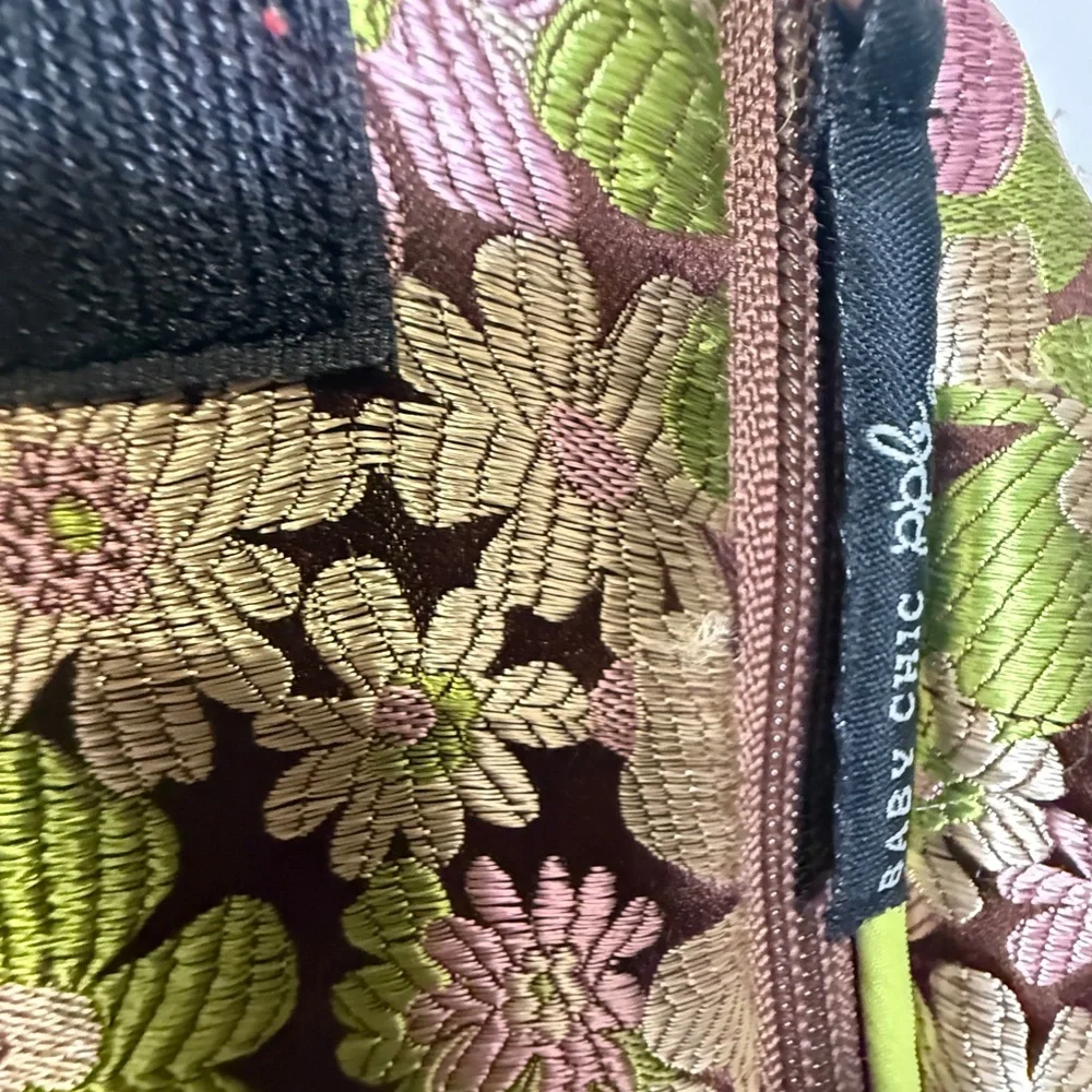 Petunia Pickle Bottom Boxy Backpack, Green Floral, Vintage, Shoulder Strap